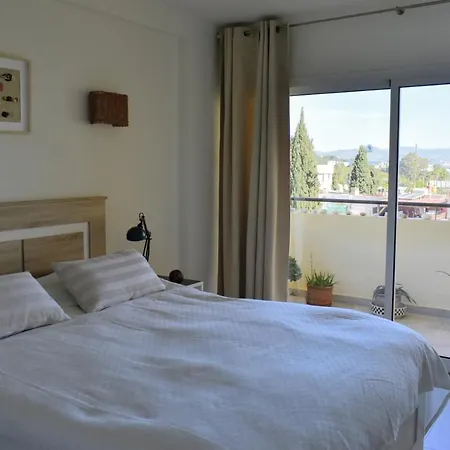 Apartamento Club Playa Flores 304 *