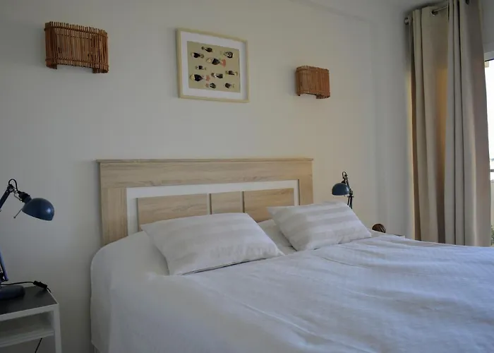 Club Playa Flores 304 *